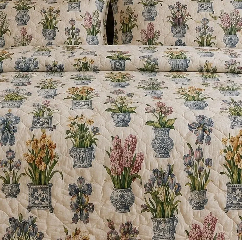 Kingsway Melanie White Chinoiserie King Floral Bed Comforter And 2 King Shams